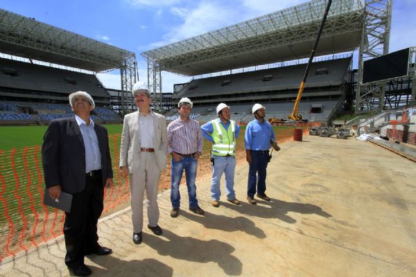 Ministro do Esporte, Aldo Rebelo visitou a Arena Pantanal nesta tera-feira