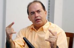 Eder Moraes tem mais poder que o governador, critica Domingos Sávio