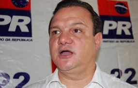 Apontado no esquema com Delta, Fagundes critica cunho político de comissões para as investigações
