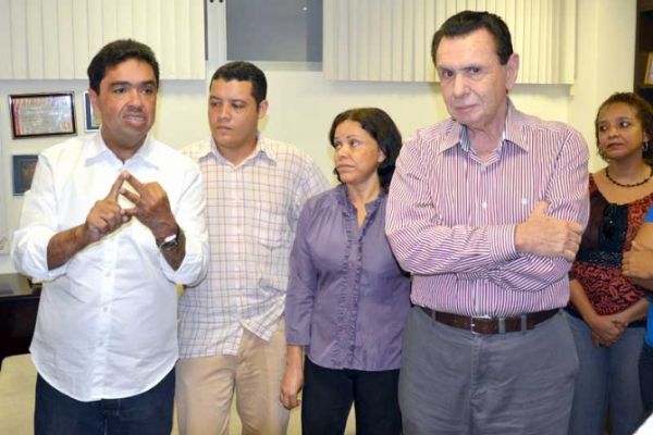 PCdoB desiste de Mauro Mendes e fecha apoio ao PMDB para as eleições