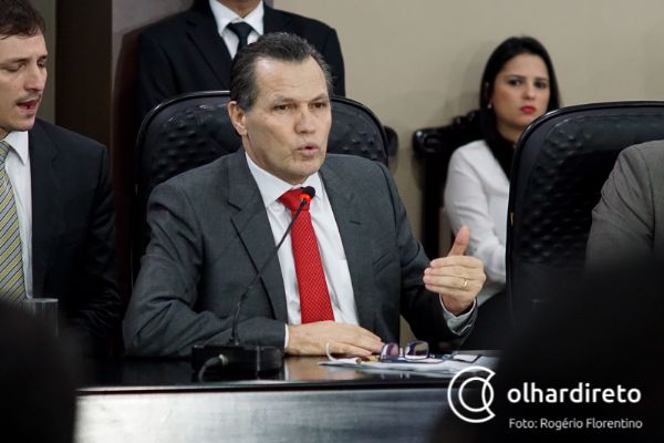 Ministro nega liberdade e Silval Barbosa continua na cadeia até 2016