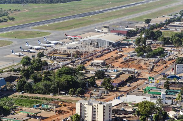  Confira fotos  do andamento das obras em Cuiab: Aeroporto em Julho