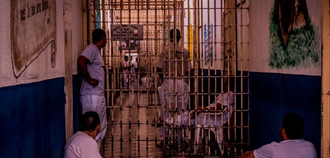 ''Preso tem que dar resultado'', diz Mendes ao defender ar-condicionado como estimulo ao trabalho no crcere (Crédito: Secom-MT)