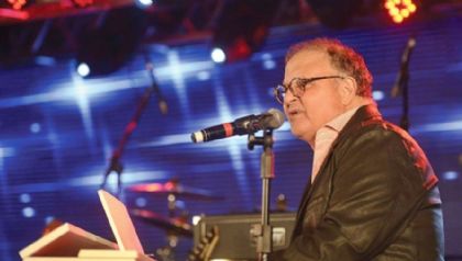 Guilherme Arantes relembra sucessos da carreira em concerto gratuito