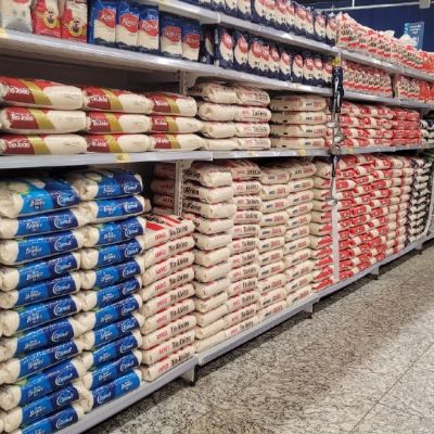 Procon Estadual monitora supermercados para coibir abusos no preo do arroz aps enchentes no RS