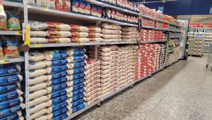 Procon Estadual monitora supermercados para coibir abusos no preo do arroz aps enchentes no RS