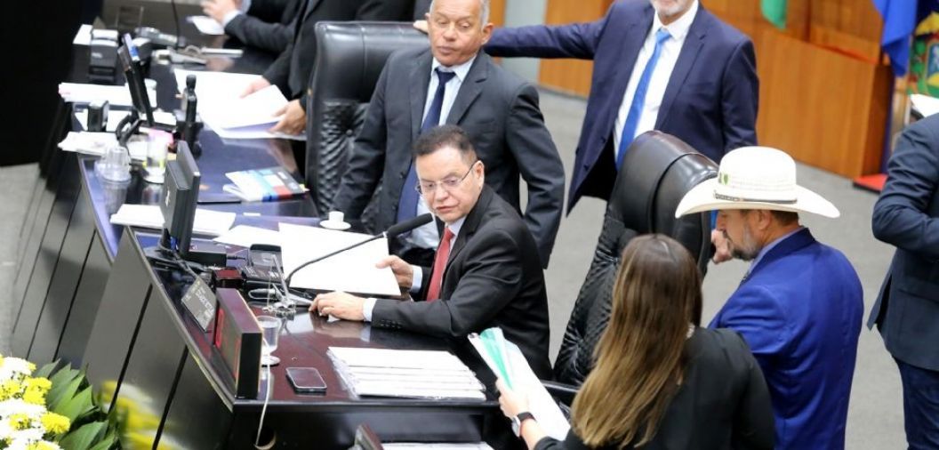 Botelho afirma que AL vai adequar legislao aps STF barrar licenas de deputados por mais de 120 dias