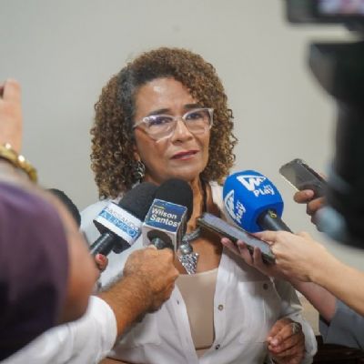Cmara retira Edna de Processante contra Emanuel; oposio teme anulao