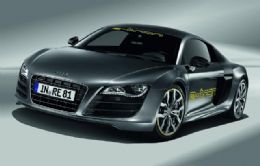 Audi anuncia R8 e-tron para 2012
