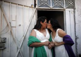Mxico celebra primeiro casamento gay feminino da Amrica Latina