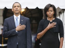 Obama faz minuto de silncio na Casa Branca pelo 11 de Setembro