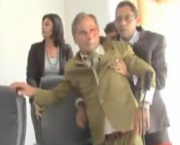 Vdeo mostra vereador enfurecido socando colega em abertura de CPI