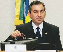 Carvalho diz que no deve disputar a presidncia do PT