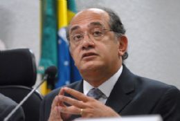 Ministro Gilmar Mendes arquiva HC de advogado que contesta teste do bafmetro