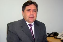 Secretrio de Administrao Csar Roberto Zlio