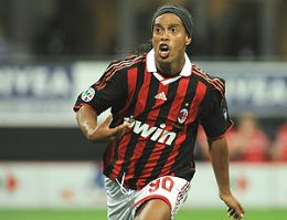 Ronaldinho Gacho: 'Quero disputar a Copa de 2014'