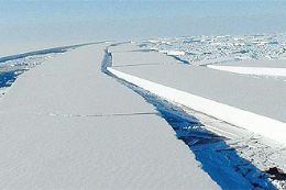 Ondas do Canad abalam gelo da Antrtida, indica estudo