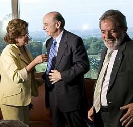 Lula diz a jornal argentino que disputa entre Serra e Dilma  um privilgio