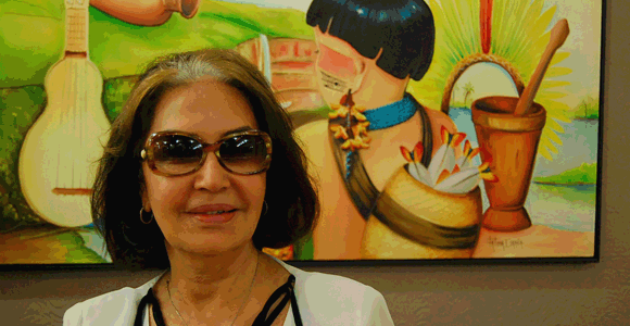 A escritora e vice-presidente da Federao Brasileira de Amor Exigente, Mara Slvia Carvalho de Meneses, recebe o ttulo de cidad mato-grossense da AL