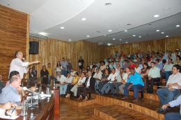 Pedro Henry discursa contra juiz Julier, Mrio Lcio Avelar e Pedro Taques em encontro do PP