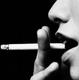 Mestranda estuda tabagismo entre universitrios da rea de sade em MT