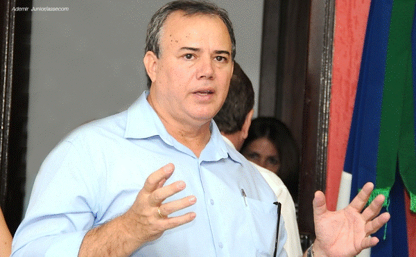 Mauri de Lima deixa Governo e passa a gerir Secretaria de Sade