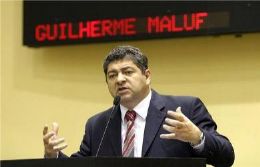 Maluf avisa que PSDB ir cobrar os cargos de quem deixar sigla