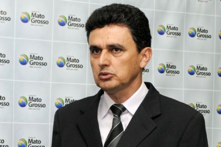 Portugus denuncia Sguas por esquema de licitaes fraudadas na Seduc