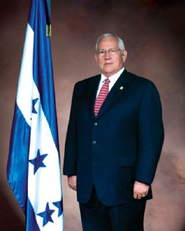 Micheletti diz que aceita antecipar eleies marcadas para novembro em Honduras