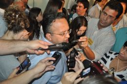 'Vou ajudar MT independente do governador', diz Pedro Taques