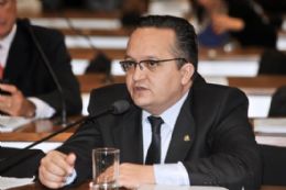 Taques aborda corrupo no Judicirio em sabatina