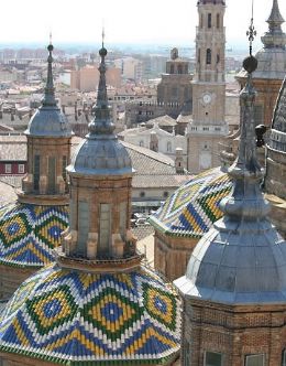 Zaragoza, na Espanha, permite aos turistas viajar no tempo