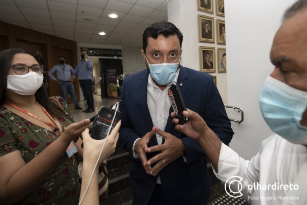 Ex-secretrio de Mendes entra na briga pela CCJ contra lder do governo: subservincia no  bom