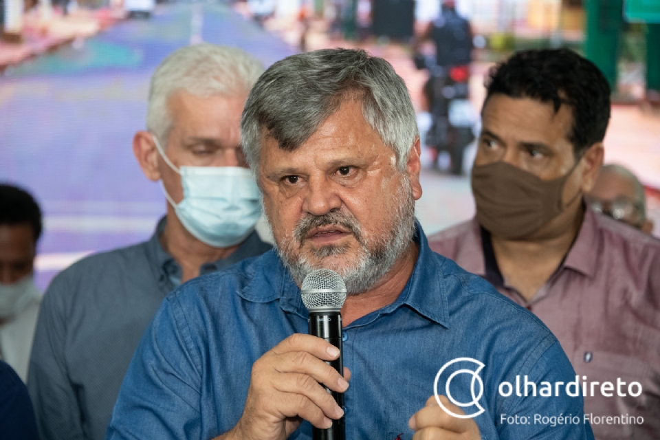 Stopa afirma que foi trado por petistas e anuncia desistncia da pr-candidatura ao Paiagus