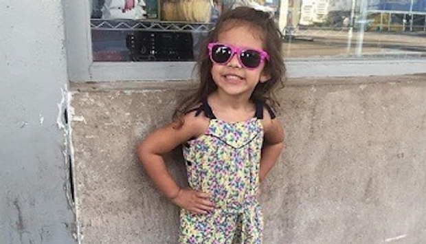 Menina de seis anos morre em acidente aps ser arremessada para fora do veculo