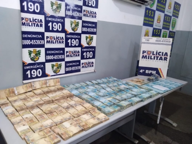 Polcia prende dupla que fugia com R$ 1 milho em dinheiro aps de golpe a empresrio