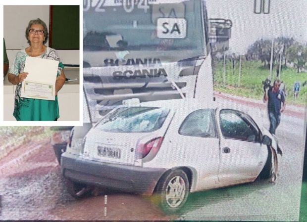 Professora morre em coliso entre Celta e carreta na BR-070; prefeitura decreta luto