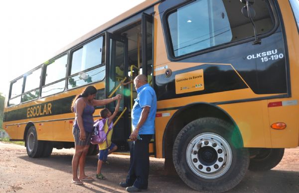 AMM anuncia que prefeituras recebero R$ 4,8 mi em reforo ao transporte escolar