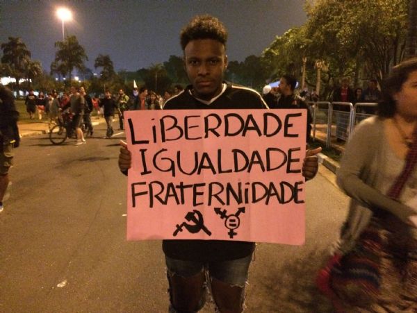 Nem Dilma nem Temer: perfil dos manifestantes em SP foge do senso comum
