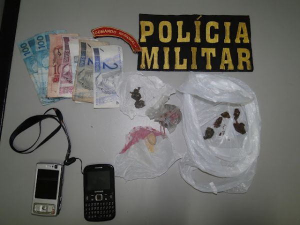 Jovem de 19 anos  preso pela Polcia Militar por trfico de drogas em Vrzea Grande
