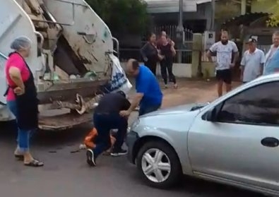 Motorista que atropelou trabalhador da coleta de lixo  preso preventivamente