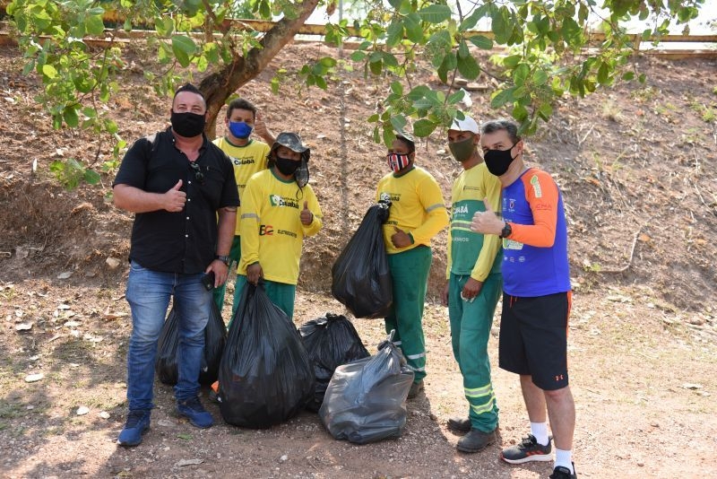 No dia Mundial da Limpeza, Prefeitura e voluntrios retiram quase 9 toneladas de lixo do rio Coxip