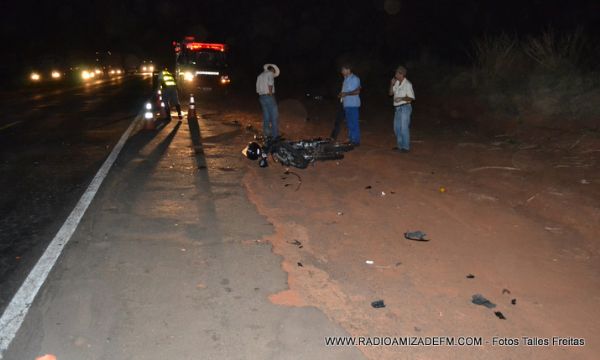 Motociclista morre em acidente grave na BR 158