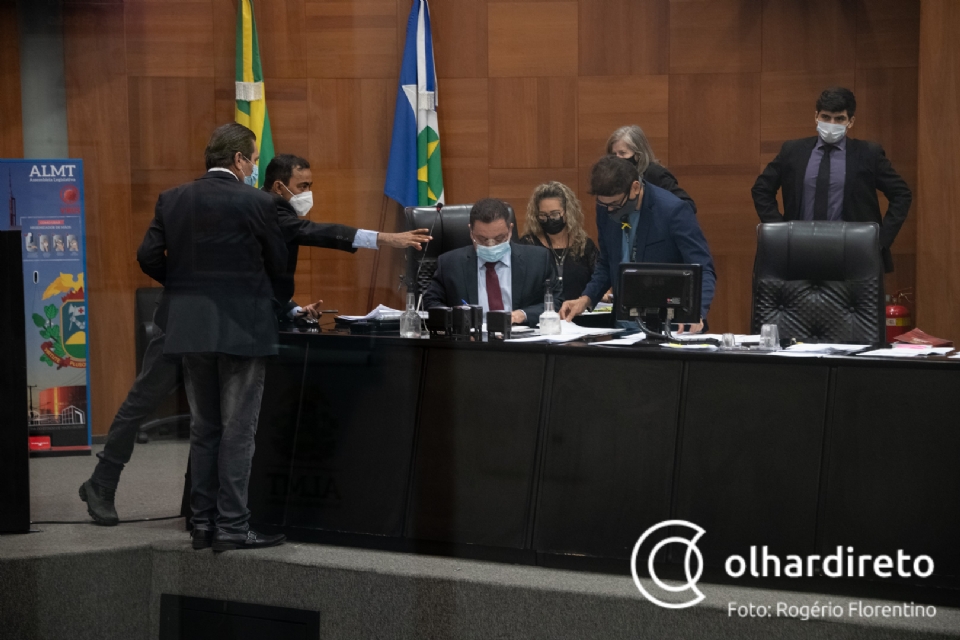 Governo encaminha  AL mensagem para sacramentar nome de ferrovia como 'Olacyr de Moraes', mas  'convencido' por deputados a recuar