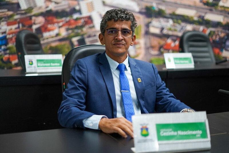Cezinha volta a descumprir ordem do Unio Brasil e foge de votao sobre convocao de secretrios de Emanuel