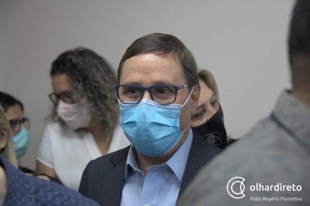 Carvalho diz que Governo pediu vacinao de fiscais da Sema, Indea e Sefaz junto a professores