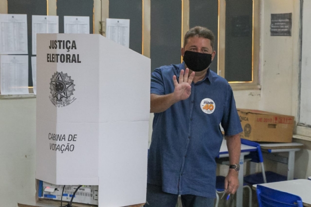 Frical vota confiante na vitria e ressalta base construda para confrontar famlia Campos
