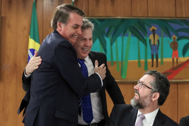 Bolsonaro citou MT e Mauro Mendes em discurso