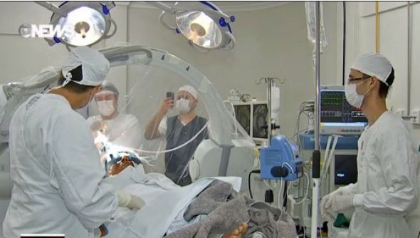Cuiab faz primeira cirurgia de doena de Parkinson pelo SUS em Mato Grosso
