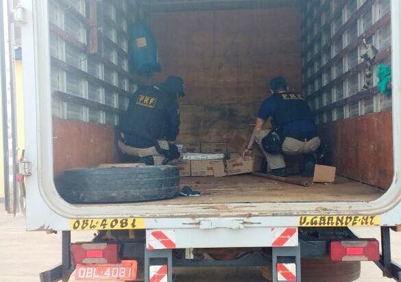 Motorista  preso transportando mais de meia tonelada de explosivos
